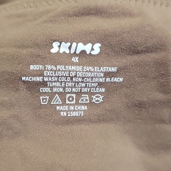 SKIMS Fits Everybody High Neck Bodysuit in Oxide Sz 4X NWT - Picture 6 of 6